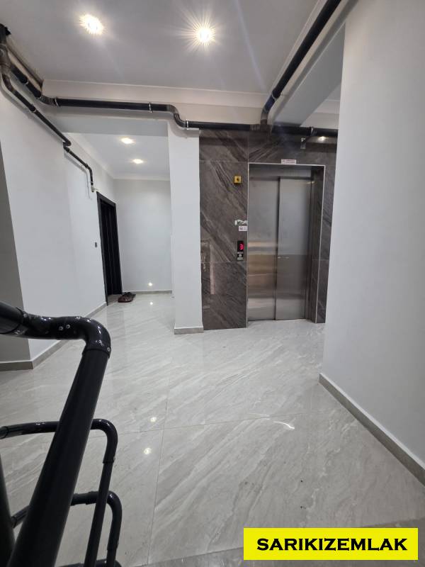 Edremit Altınkum Mah`da2+1  Daire.